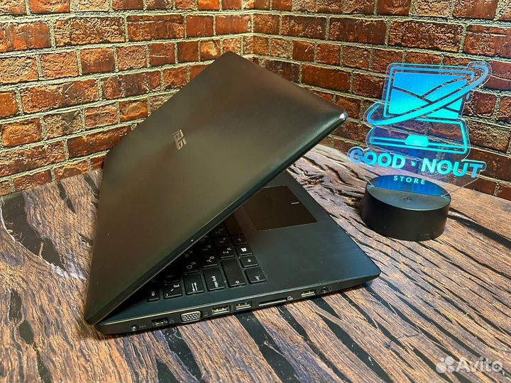 Ноутбук Asus для работы и учебы