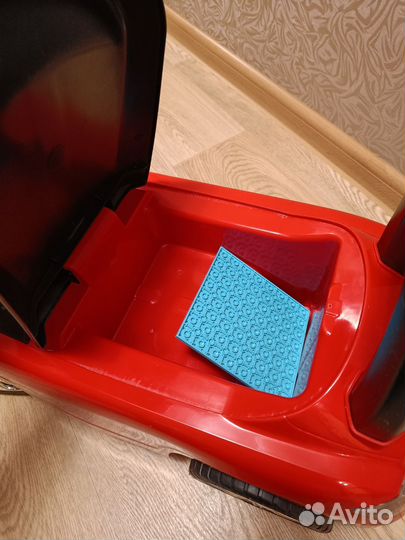 Машинка каталка толокар mercedes