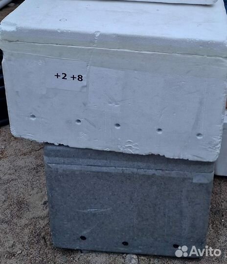 Коробка пенопластовая с крышкой