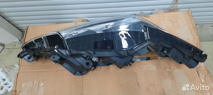 Фара П. Toyota Camry 70/2017