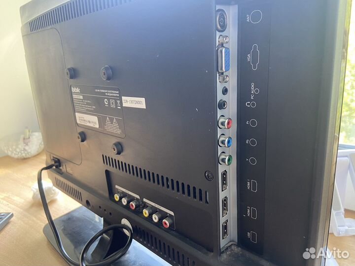 Телевизор BBK LEM1961