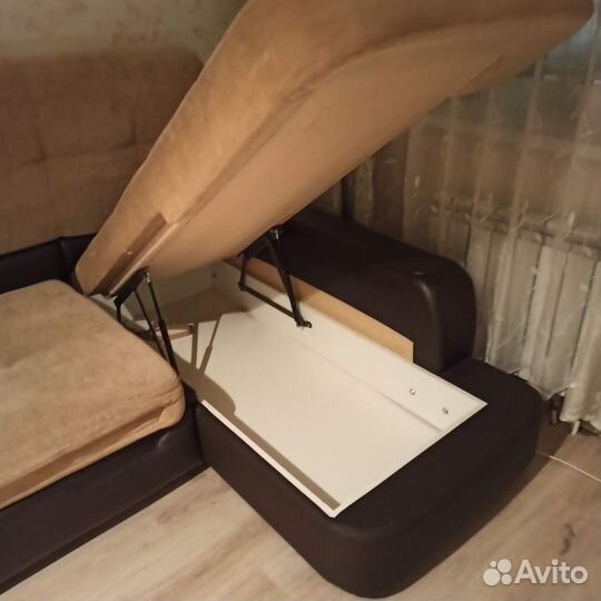Угловой диван