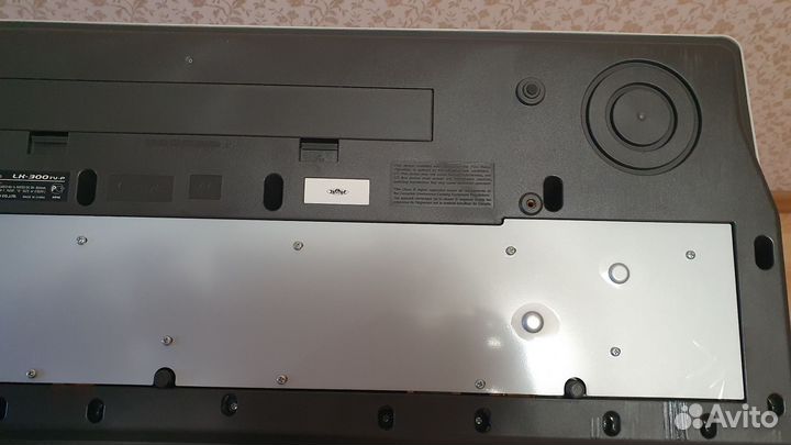 Синтезатор casio lk-300 tv-p, стойка, педаль