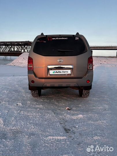 Nissan Pathfinder 2.5 AT, 2011, 222 000 км