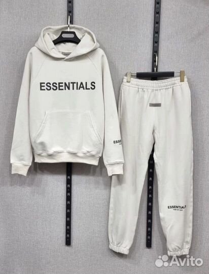 Костюм спортивный