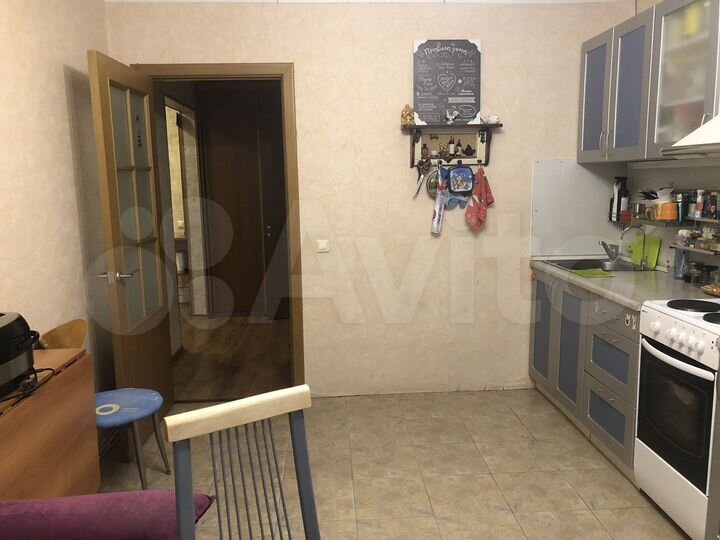 2-к. квартира, 64 м², 1/9 эт.
