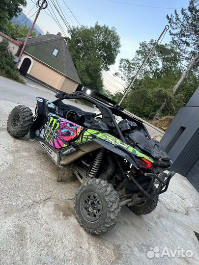 BRP Maverick X3 turbo R