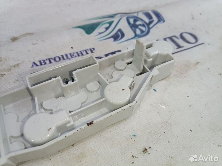 Плата заднего фонаря правого Ford Focus II седан