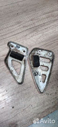 Накладки кронштейнов подножек Suzuki TL 1000s