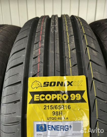 Sonix EcoPro 99 215/65 R16 98H