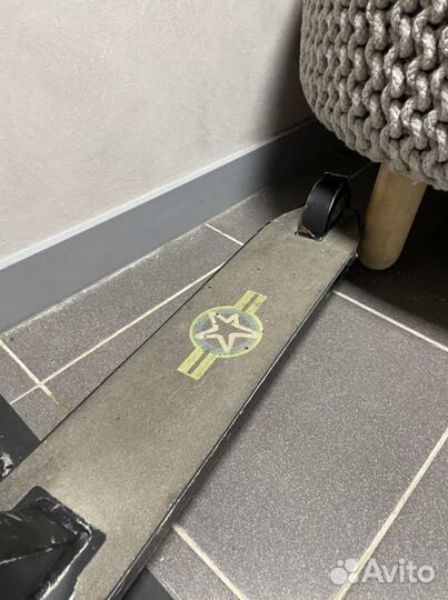 Трюковой самокат Frog