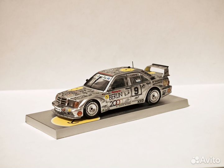 Tarmac Mercedes 190 E 2.5-16 Evolution II (1:64)