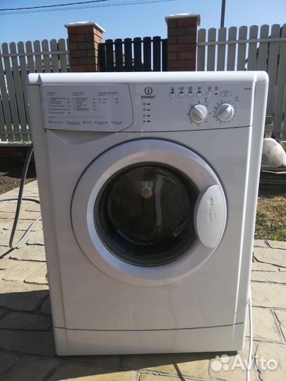 Стиральная машина Indesit