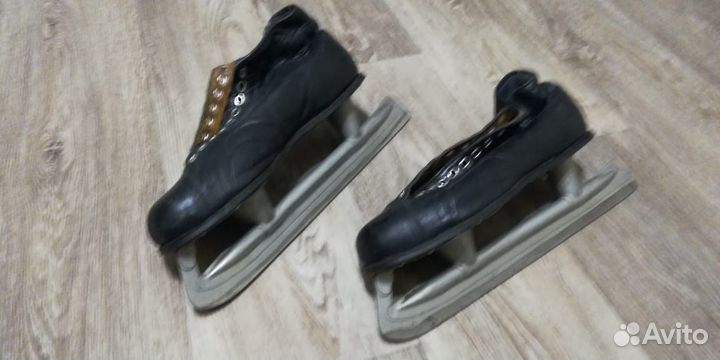Коньки размер 39 Кожа