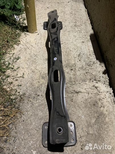 Усилитель заднего бампера bmw x5