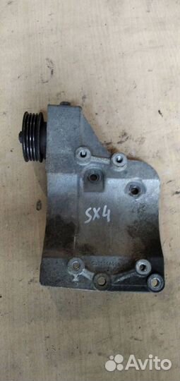 Кронштейн компрессора кондиционера Suzuki SX4