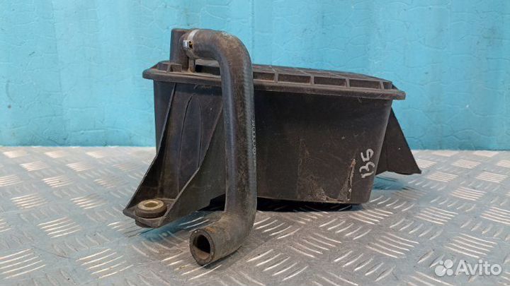 Абсорбер топливного бака Volkswagen Passat B5