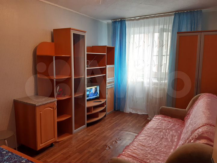 Комната 13,2 м² в 5-к., 2/9 эт.