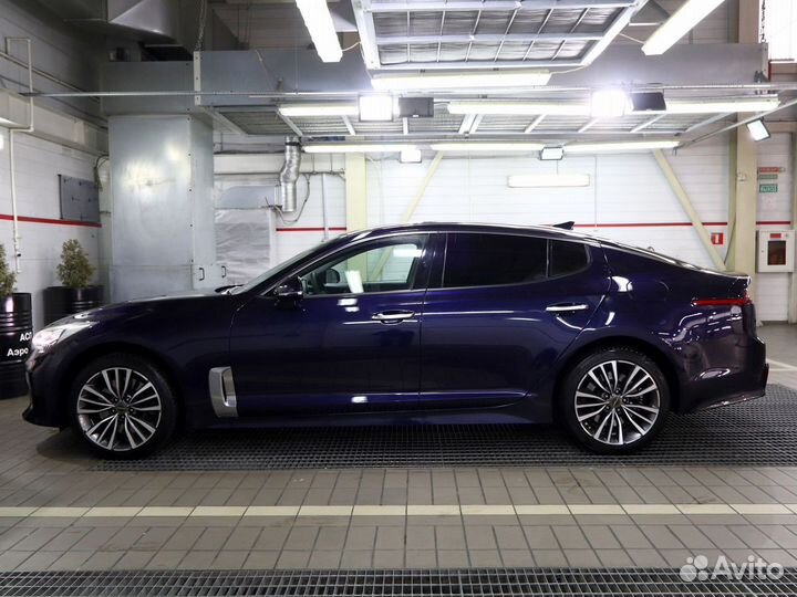 Kia Stinger 2.0 AT, 2018, 71 000 км