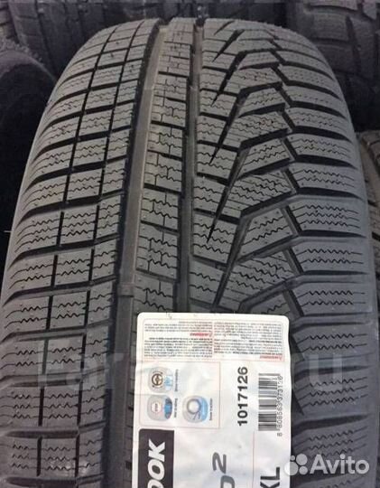 Hankook Winter I'Cept Evo2 W320 235/40 R18 95V