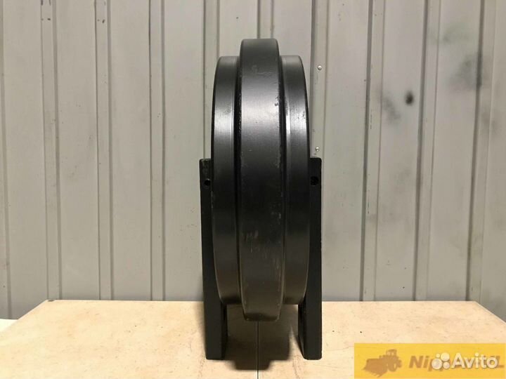 Направляющее колесо Mitsubishi MM40/MM45/MM50/MM55