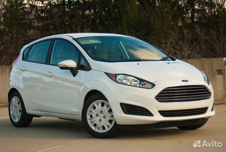 Лобовое стекло Ford Fiesta 2002