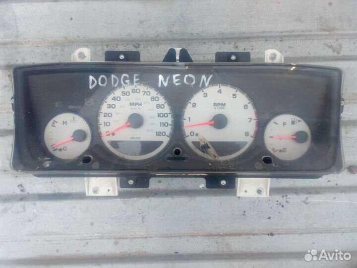 Щиток приборов Dodge Neon 2, 2004г