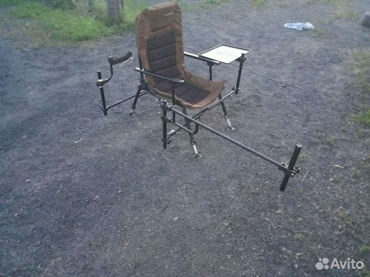 Фидерное кресло