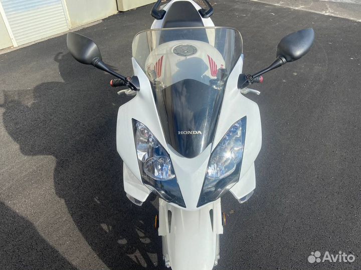 Honda VFR 800, 2006