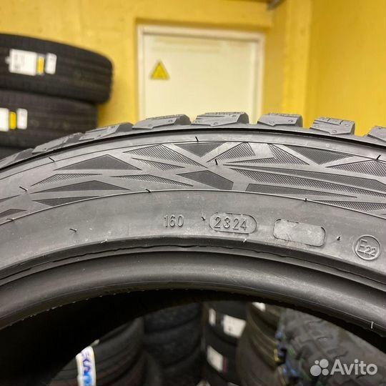 Ikon Tyres Autograph Ice 9 SUV 245/50 R20 105T