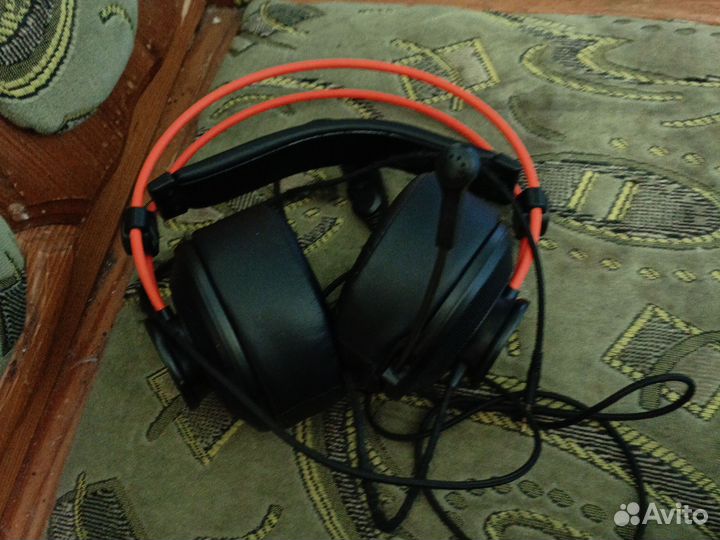 Игровые наушники с микрофоном cougar