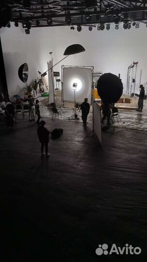 Осветитель / гаффер / ассистент фотографа