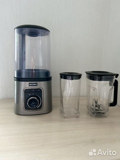 Вакуумный блендер bork