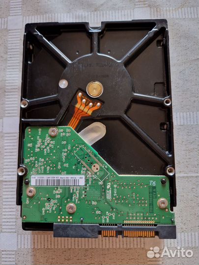 Жесткий диск SATA wd green 640Gb WD6400aars