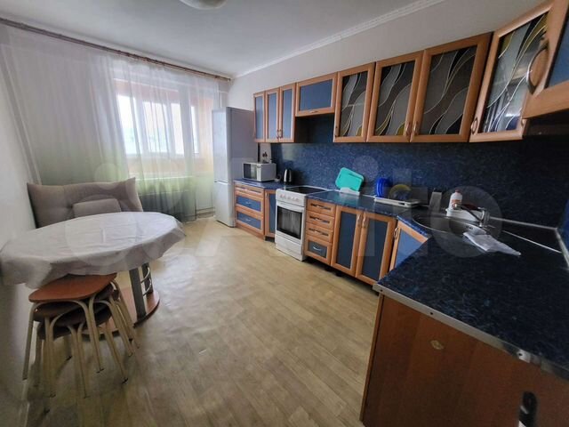 2-к. квартира, 70 м², 9/10 эт.