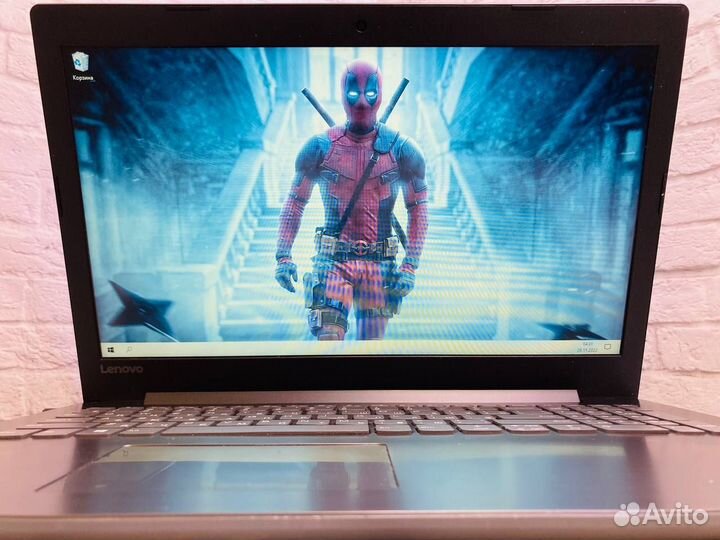 Игровой ноутбук Lenovo