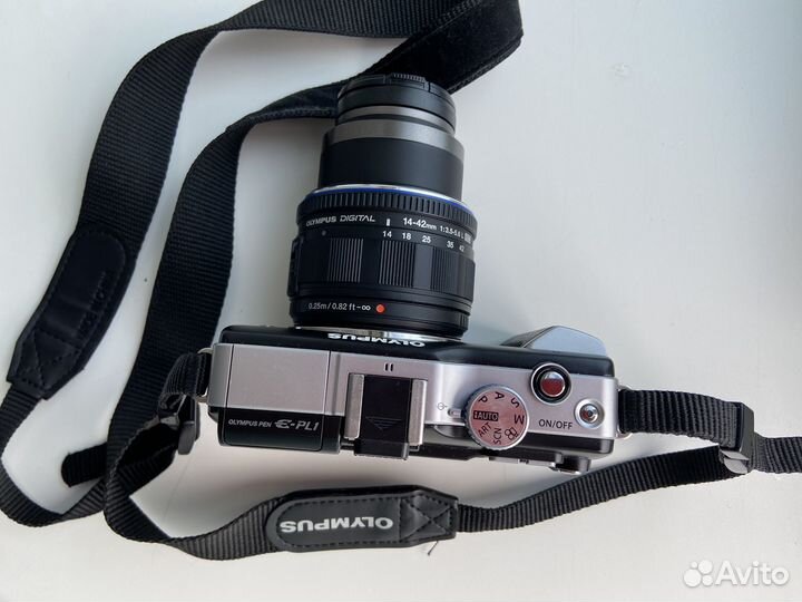 Olympus E PL1