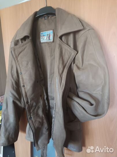 Куртка кожаная женская