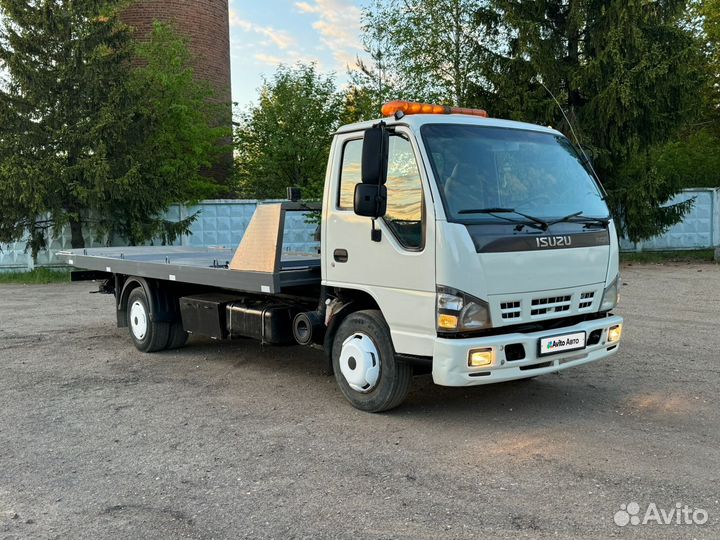 Isuzu NQR75, 2008