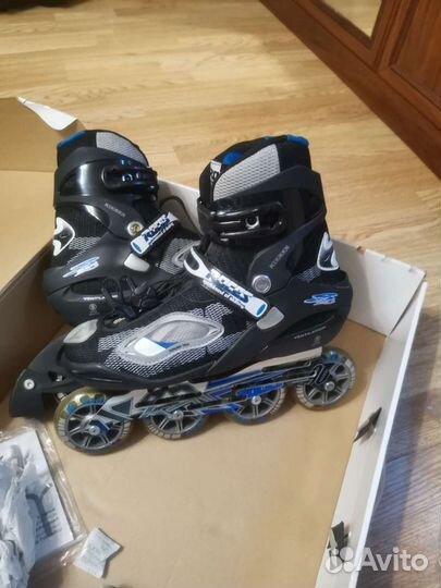 Роликовые коньки