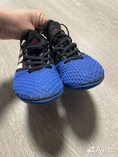 Бутсы футзальные