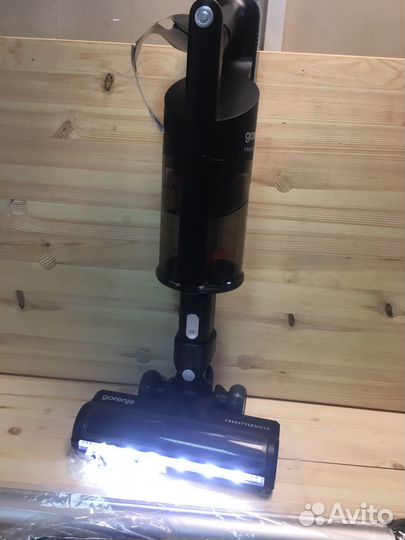 Пылесос Gorenje SVC252fmbk (защелка)