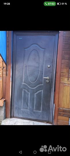 Продам дверь металлическую б/у