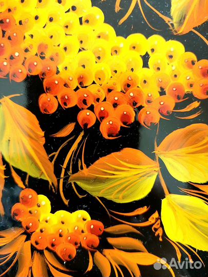 Тагильская роспись подносов