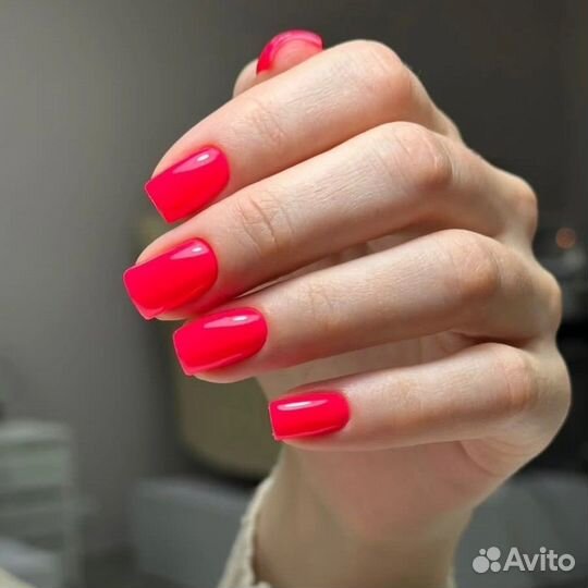 Маникюр педикюр