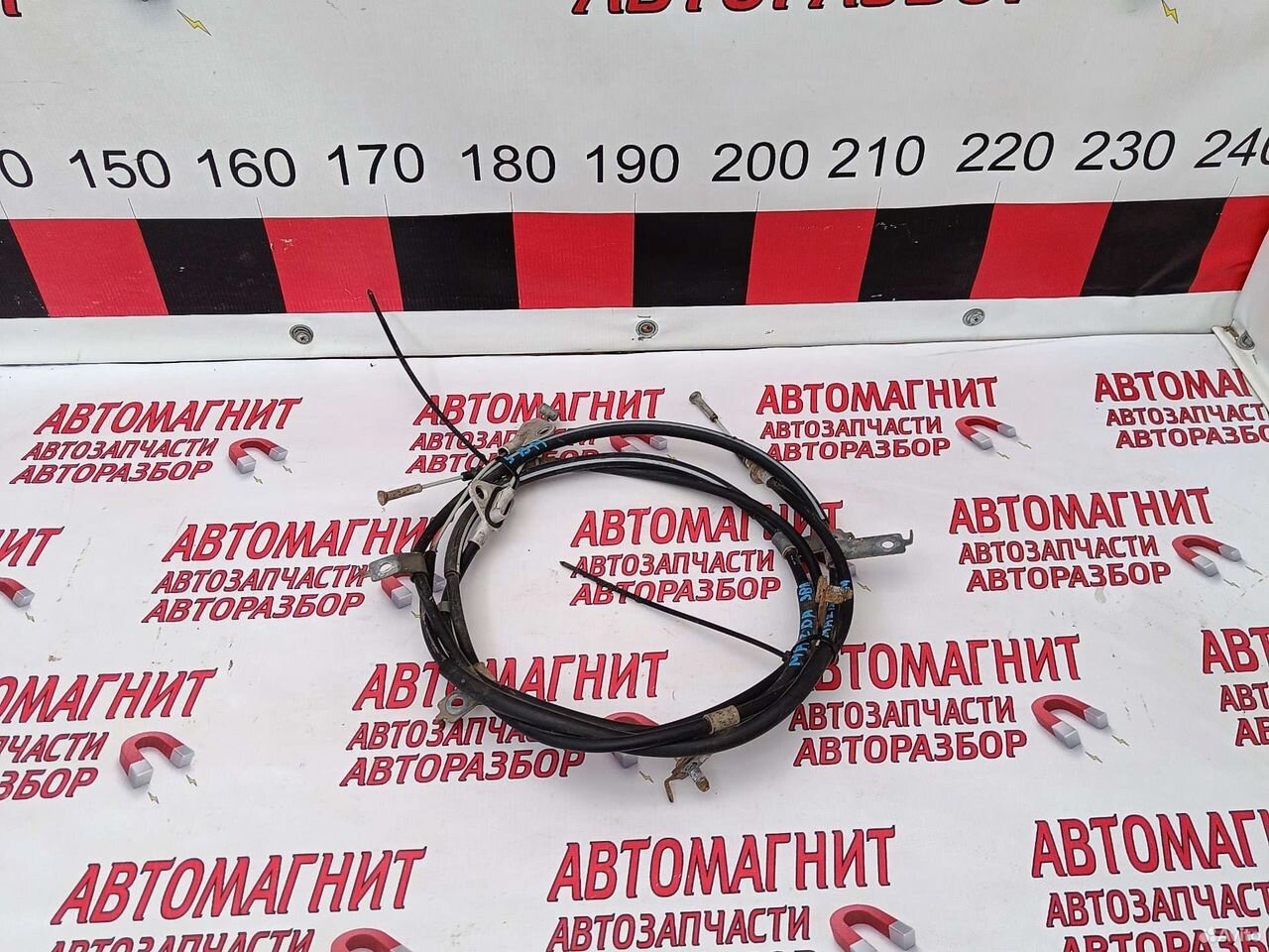 Трос ручного тормоза Мазда 3 бм 13-19г