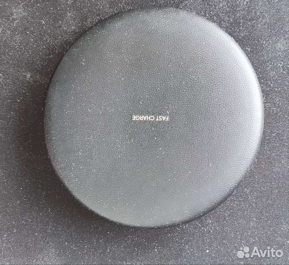 Беспроводная зарядка samsung EP-PG950