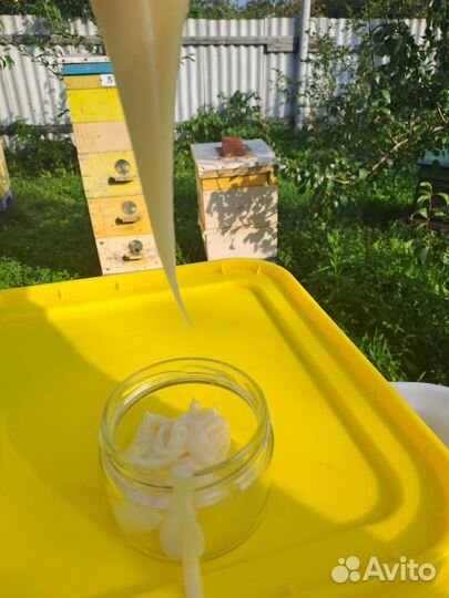 Крем мёд. Классический, пока без орехов