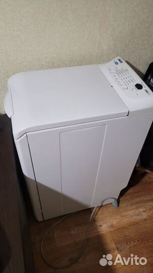 Стиральная машина с вертикальной загрузкой