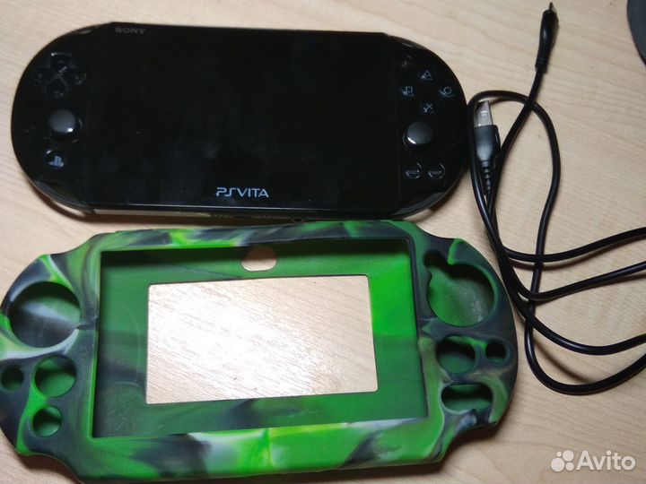 Ps vita slim прошитая 2 чехла с картой 64гб